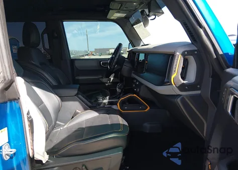 2022 Ford Bronco Badlands z USA, uszkodzony, nr VIN 1FMEE5DP1NLB06910